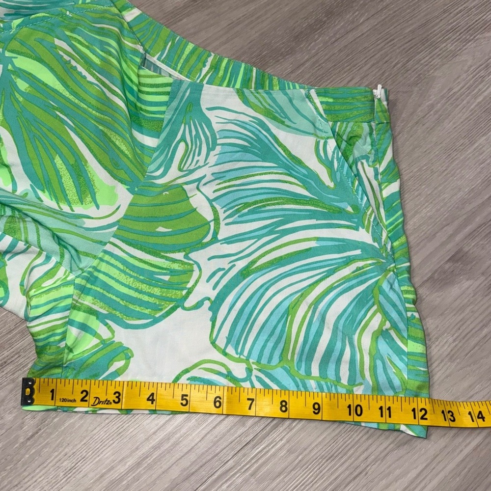 Lilly Pulitzer Green White Tropical Palm Leaf Rayon Shorts Size 2 RN 88189 - Picture 8 of 10